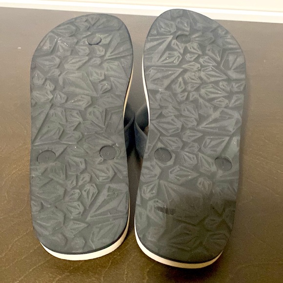 Volcom flip-flops - Picture 4 of 4